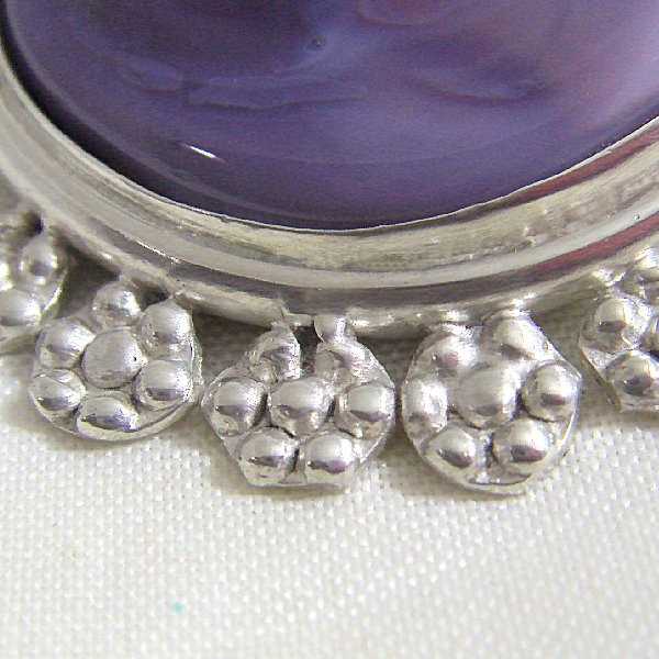 (p1171)Silver pendant with lilac enamel.